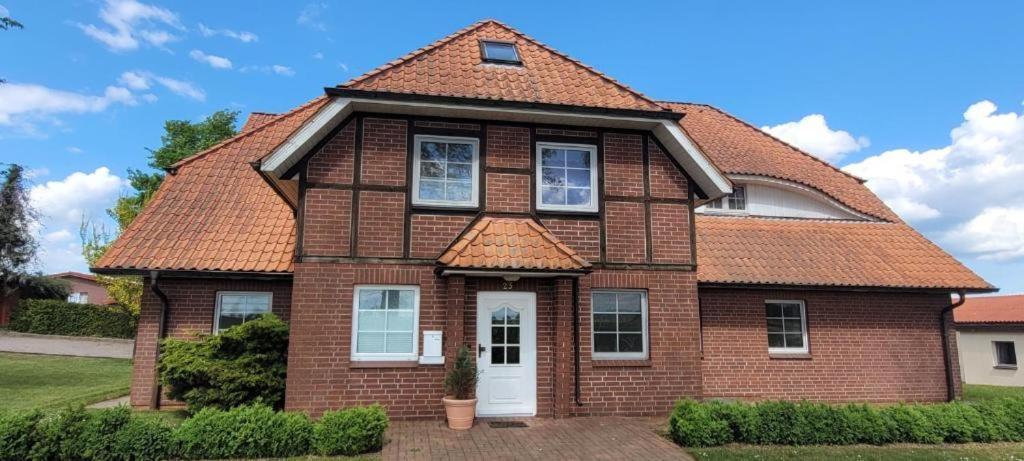 Thomasburg Hof Kueselberg Bed & Breakfast エクステリア 写真